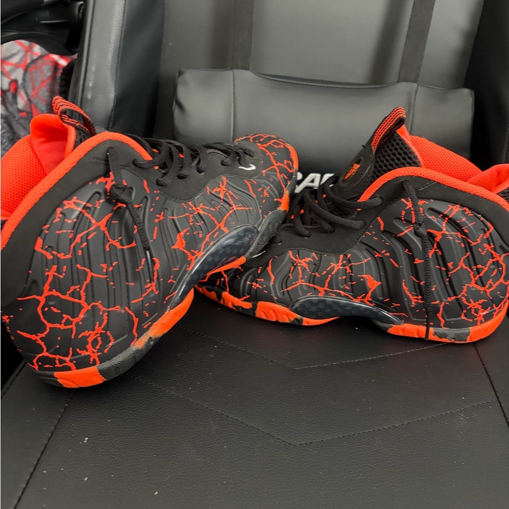 Nike Kids Black and Red Patterned Sneakers - Picture 2 of 4